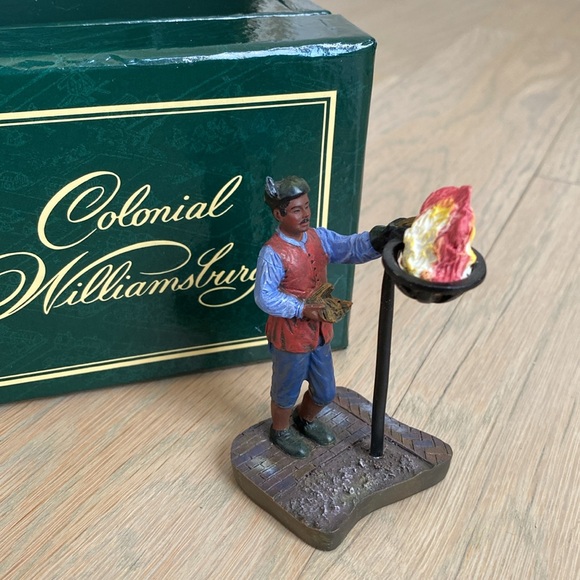 Williamsburg Man Tending Cresset - Lang and Wise - Picture 2 of 10